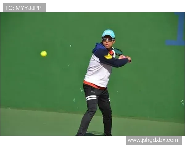 杭州网球队以80分领跑精英赛积分榜展现强劲实力 杭州网球队以80分领跑精英赛积分榜展现强劲实力