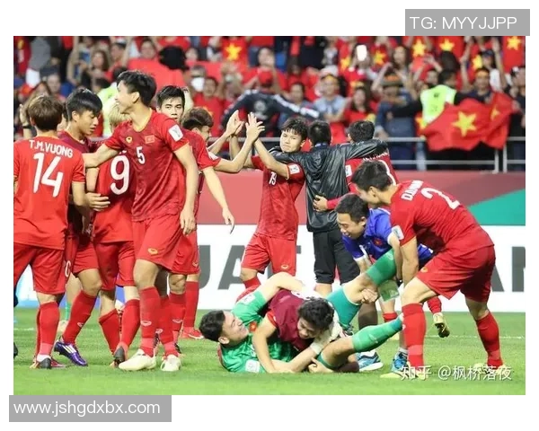 足球明星转战中国籍背后的故事与影响解析