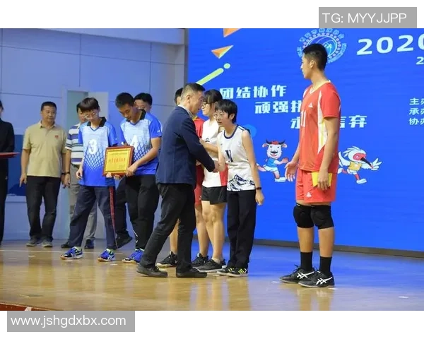 重庆排球队在最新排球灵活性排名中夺冠引发热议，TOP10名单揭晓