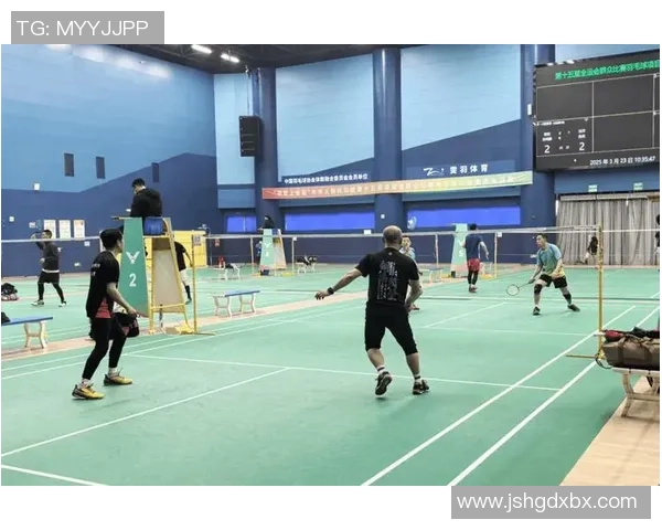 羽毛球焦点：重庆羽毛球队的配合探讨