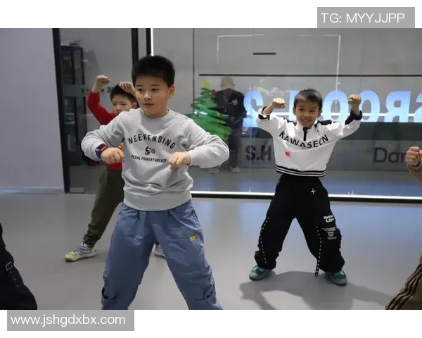 街舞深度：解密广州街舞队的运营